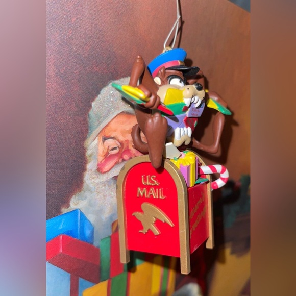 1995 Looney Tunes Tasmanian Devil Post Office Christmas Ornament - Picture 4 of 5